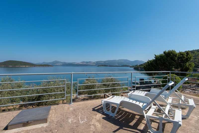 Apartmani Dubravko Putniković Exterior foto